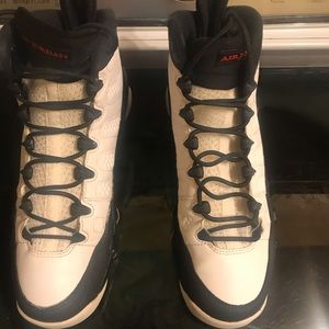 Air Jordan 9 Retro “Space Jam”